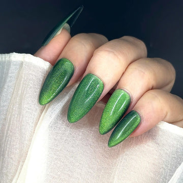 Handmade Green Cat Eye Magnetic Glitter Vibrant Press on Nails A19