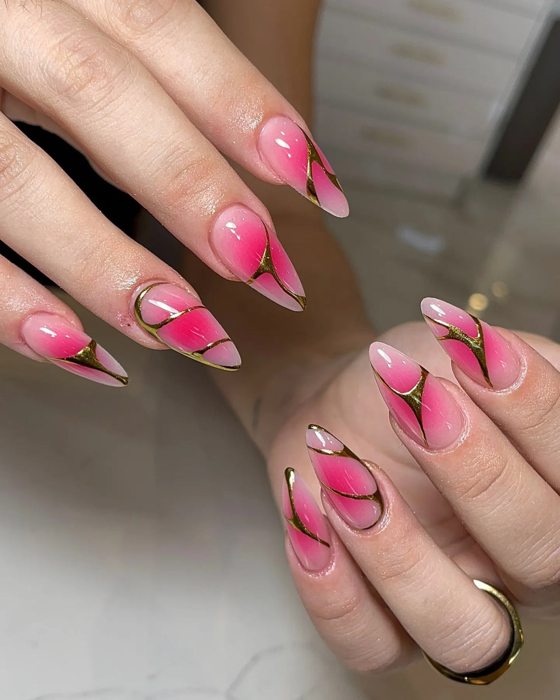 Aura Radiance | Handmade Pink Gradient 3D Gold Chrome Press-On Nails