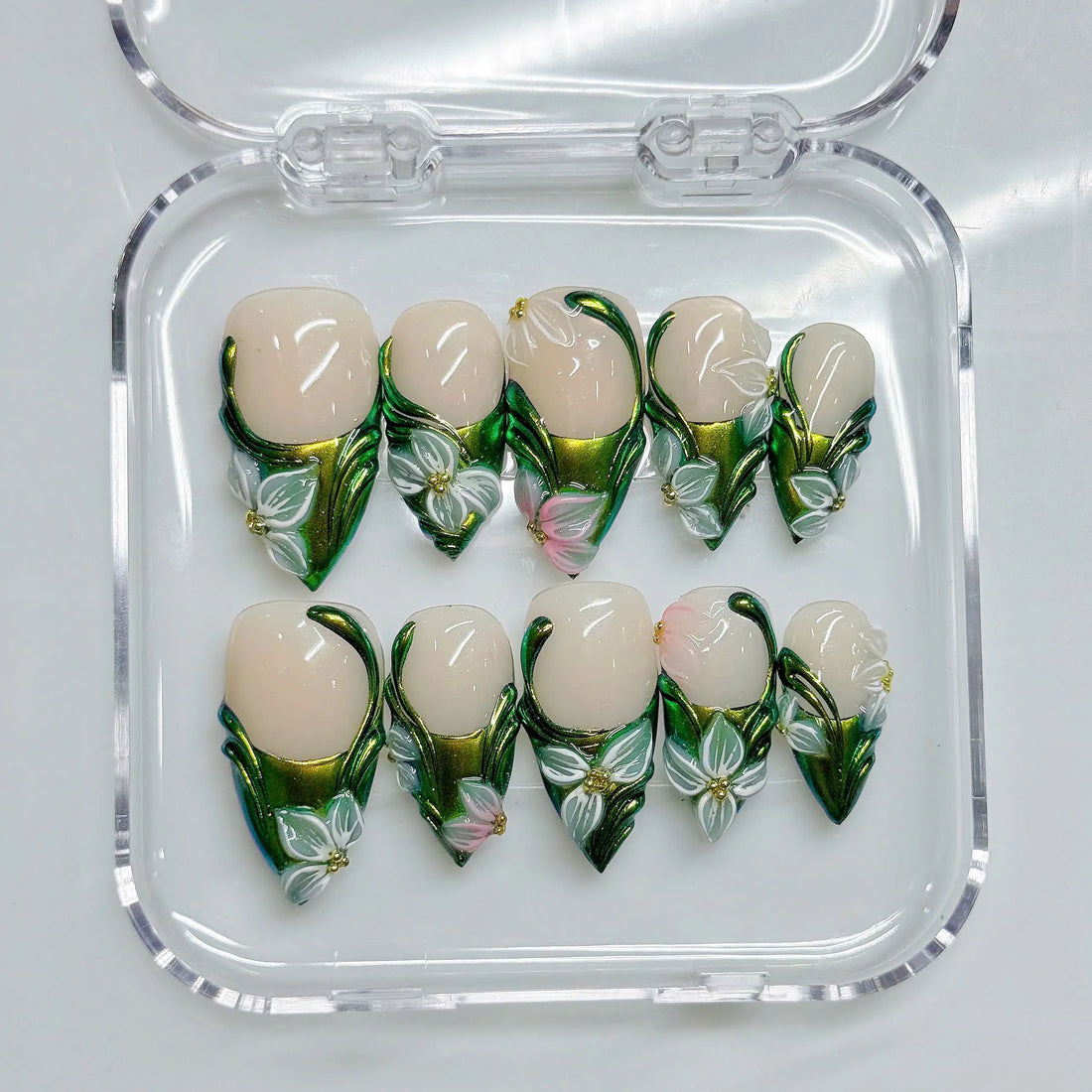 Emerald Flora | Handmade Botanical Green Cat Eye 3D Floral Fairycore Press-On Nails