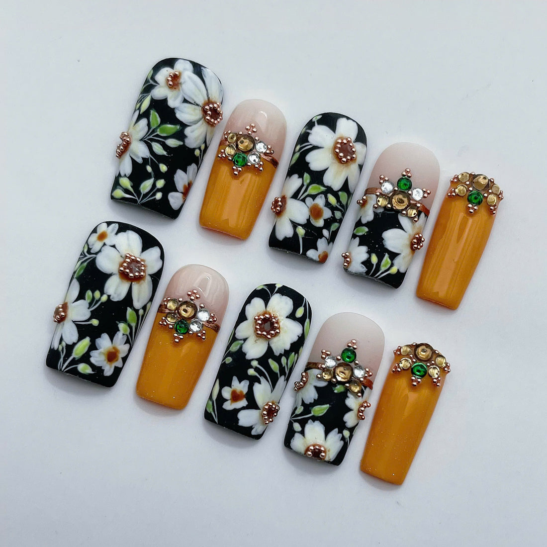 Boho Daisy | Handmade Vintage Daisy Yellow Jeweled Rhinestone Press-On Nails