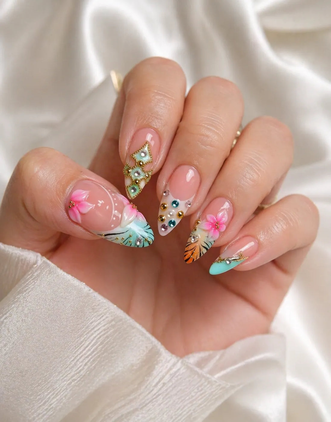 Tropical Bloom | Handmade 3D Pink Floral Rhinestone Y2K Press-On Nails