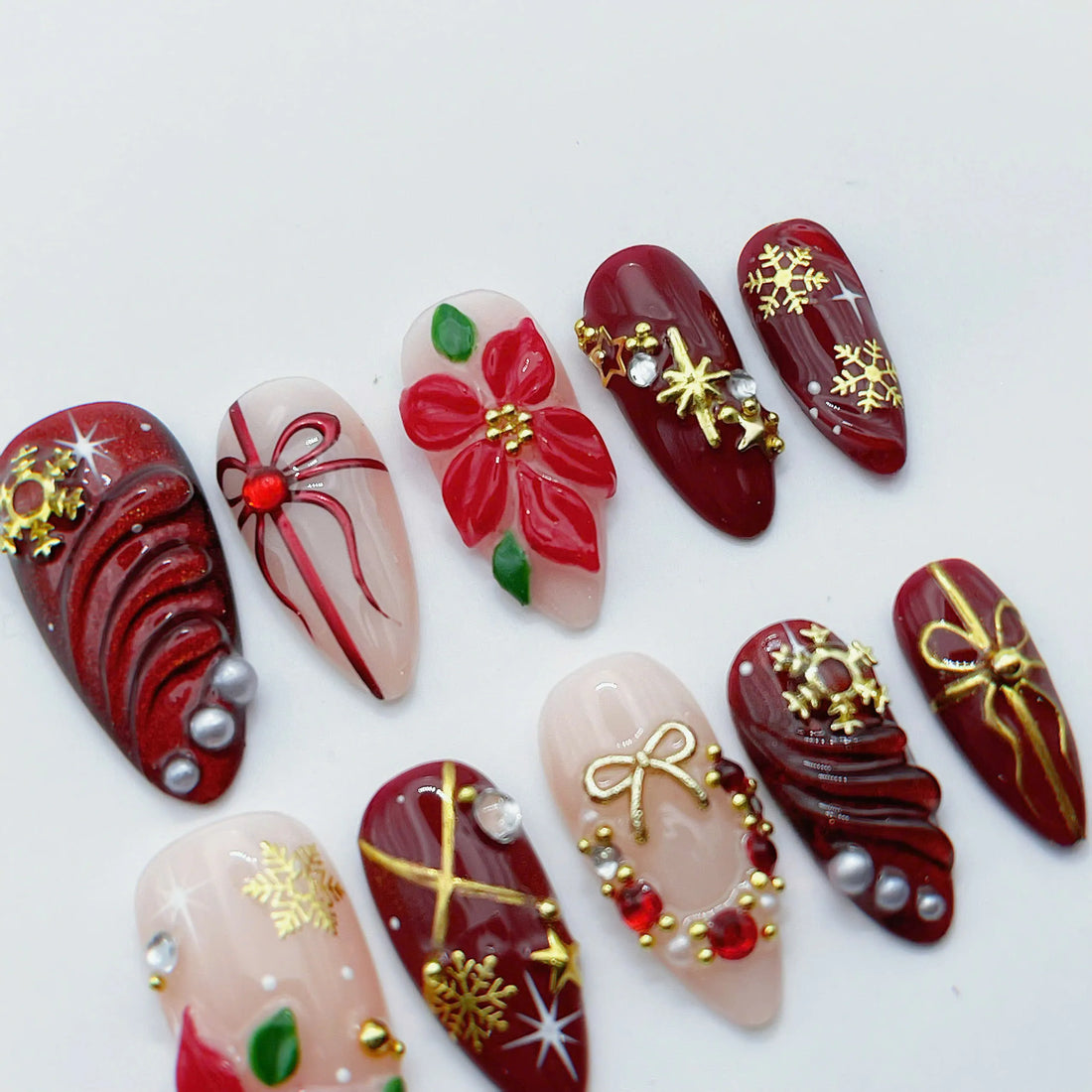 Holiday Poinsettia | Handmade 3D Red Poinsettia Festive Wreath Bow Press-On Nails