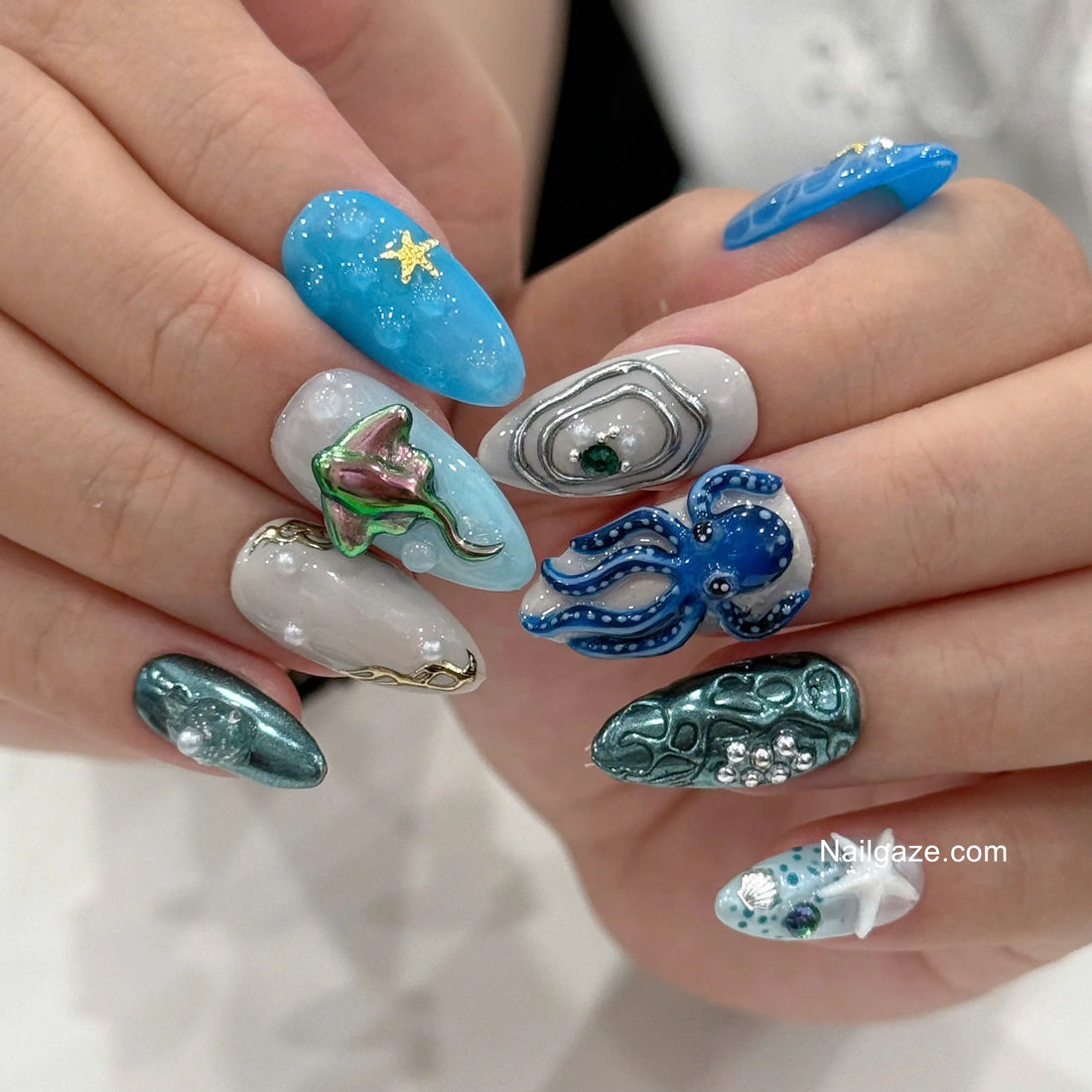 Ocean Realm | Handmade 3D Octopus Manta Ray Marine Press-On Nails