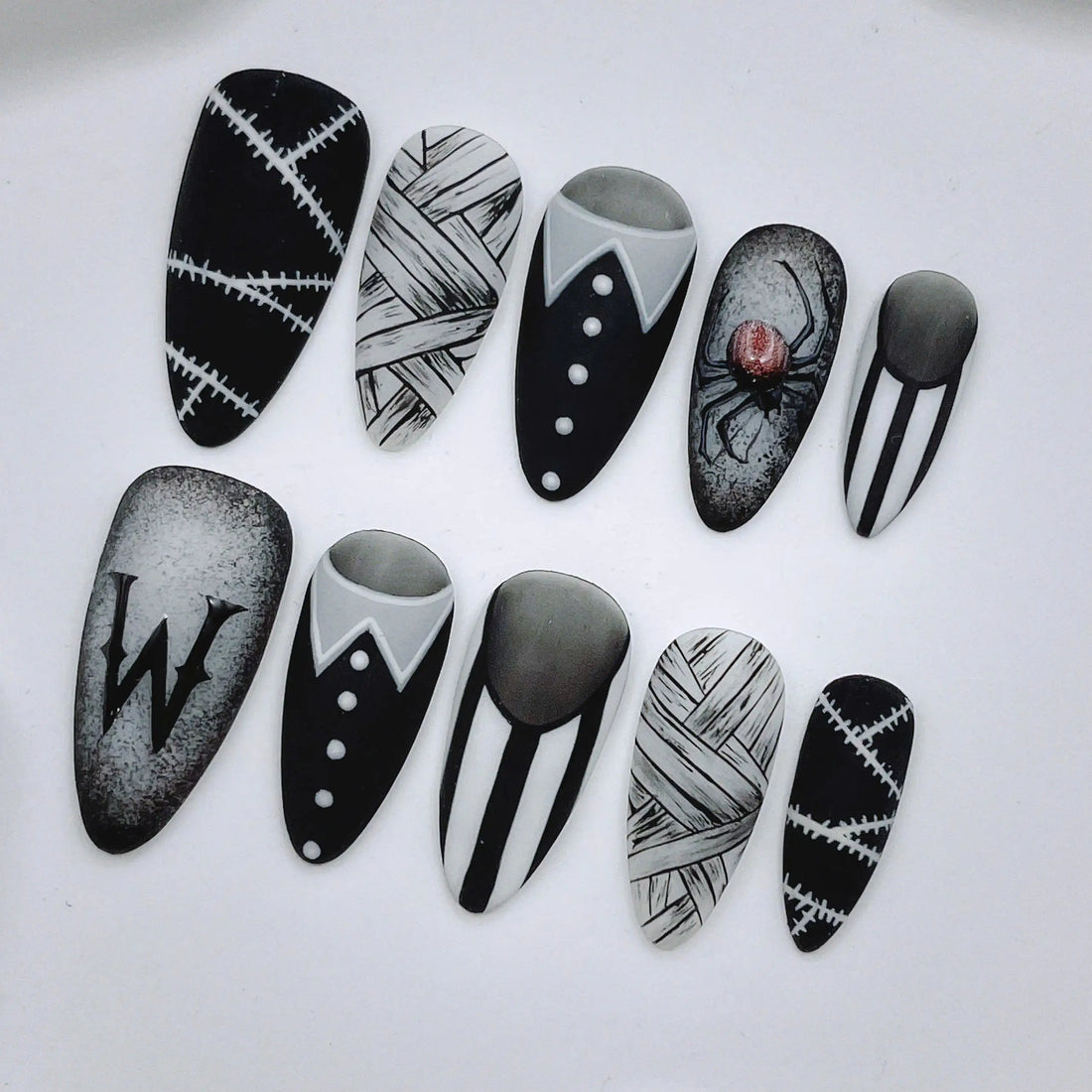 Gothic Mummy | Handmade Matte Black White Halloween Press-On Nails