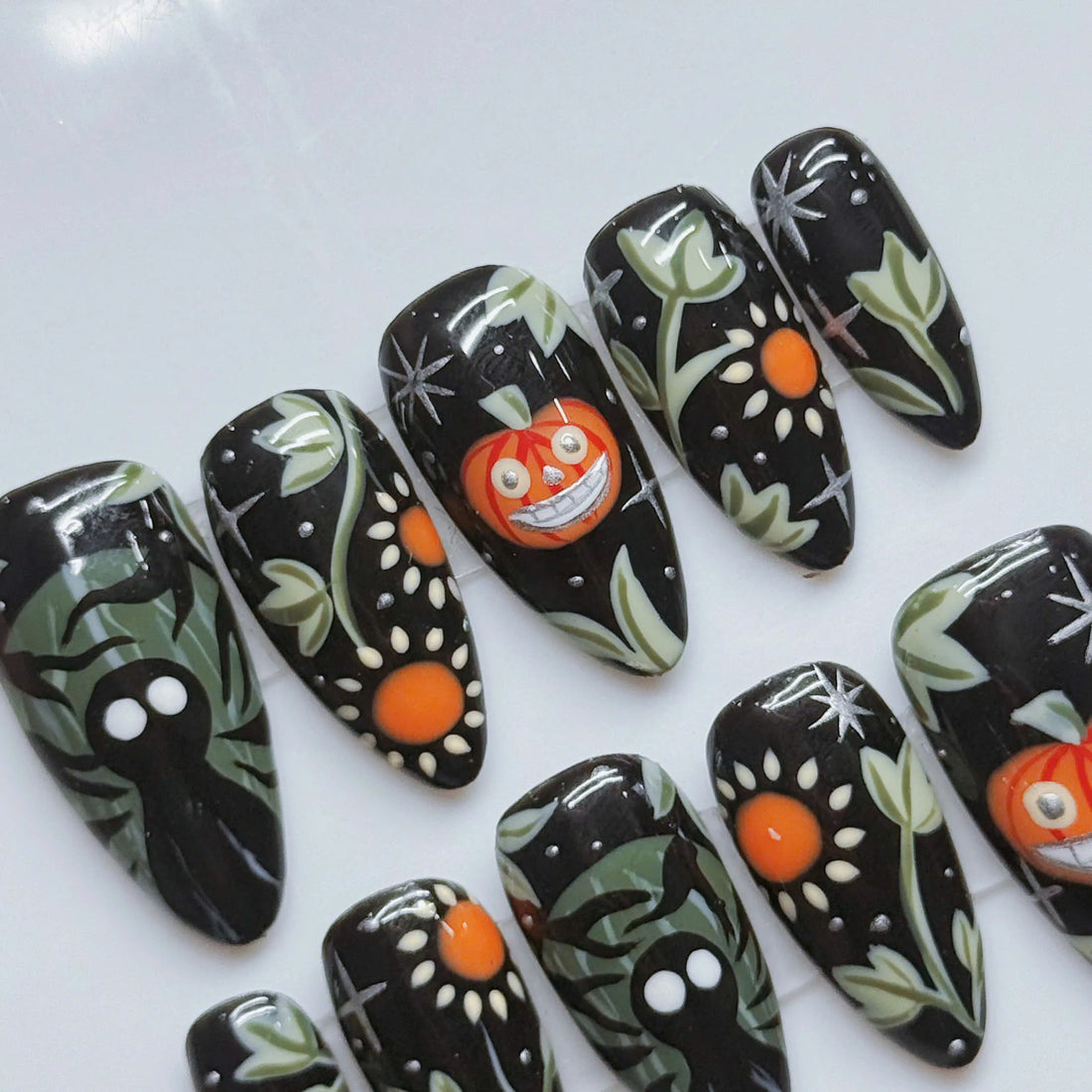 Shadow Woods | Handmade Woodland Halloween Pumpkin Shadow Figure Nails