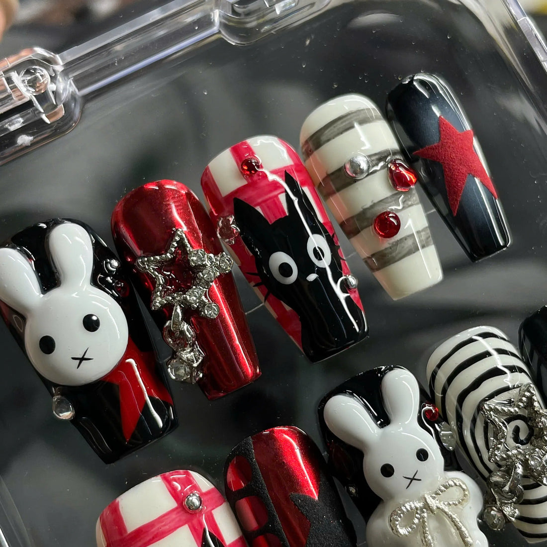Gothic Bunny | Handmade Y2K 3D Cat Black Red Press-On Nails