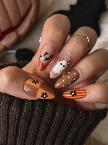 Boho Ghost | Handmade Retro Autumn Fall Cute Halloween Press-On Nails