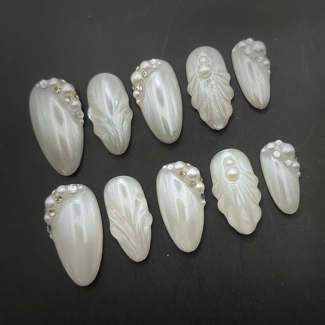 Bridal Shell | Handmade Pearl White 3D Texture Press-On Nails