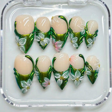 Emerald Flora | Handmade Botanical Green Cat Eye 3D Floral Fairycore Press-On Nails