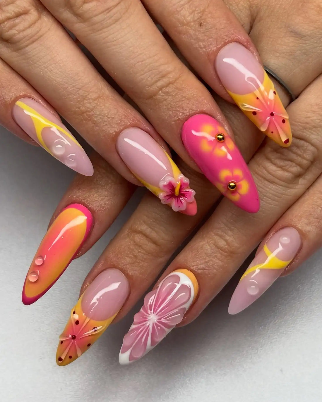 Handmade Floral 3D Fruit Ombre Pink Orange Summer Fake Nails Q49