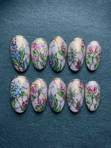 Vintage Mosaic | Handmade Floral Stained Glass Gold Line Press-On Nails