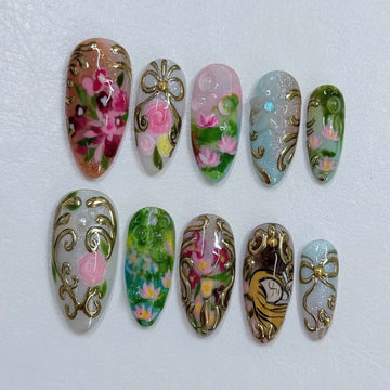 Vintage Muse | Handmade Renaissance Portrait 3D Gold Chrome Press-On Nails